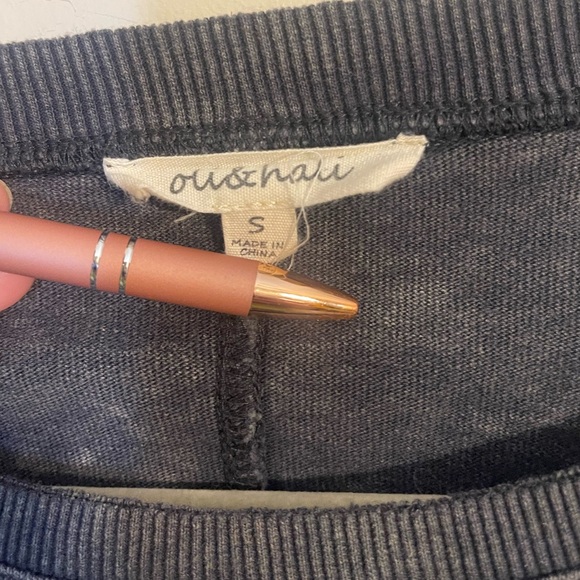 Oil & Hali Women's Gray Casual Top - Picture 4 of 6